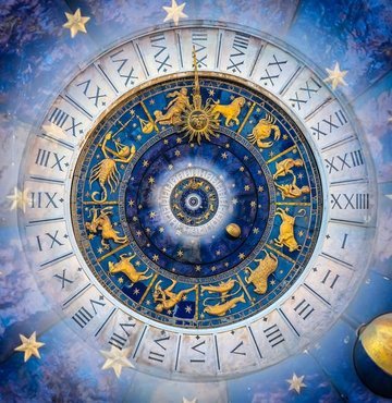 Astroloji, gökcisimlerinin insan davranışları üzerinde etkisini konu alır. Astroloji günümüzde de ilgisini sürdürmektedir. Tarihsel düzlemde geleceği öğrenmek amacıyla krallar dahi astrologlardan faydalanmıştır. Peki, 25 Haziran hangi burç? İşte 25 Haziran
