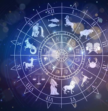 Aralık ayında doğan kişilerin burcu yaydır. Yükselen burç hesaplaması ise kişinin doğum saatiyle hesaplanır. Doğum saati ve doğum yeri kişinin yükselenini belirlemede önemli rol oynar. Peki, 17 Aralık hangi burç bu tarihte doğan kişi yay burcudur. Yay, değişken dört burçtan biridir ve maceracı ve özgür ruhlu kişiliği ile bilinir. Yaylar, her zaman yeni deneyimler ve zorluklar arayan bağımsız ve dinamik bireylerdir. Özgürlüğe en çok düşkünler ve en çok gezmeyi severler.