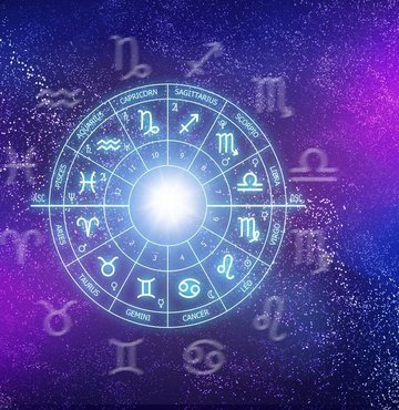 Pek çoğumuz burçlar konusuna ilgi duyarız. Gökcisimlerinin insan davranışları üzerine etkisini ortaya koyan burçlar, her aya karşılık olarak 12 tanedir. Bu 12 adet burç sırasıyla; koç, boğa, ikizler, yengeç, aslan, başak, terazi, akrep, yay, oğlak, kova ve balıktır. Peki, 24 Haziran hangi burç? İşte 24 Haziran