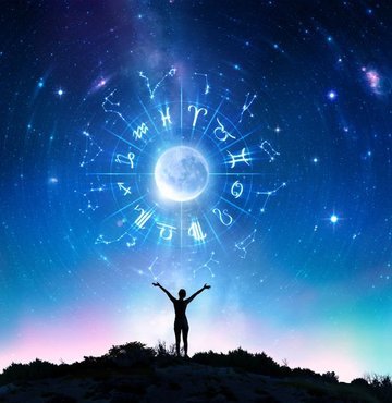 3 Kasım burcuna sahip olanlar, enerjik, kararlı ve tutkulu kişiliklere sahiptir. İçlerindeki ateşli ve coşkulu doğa, onları hedeflerine ulaşma konusunda motivasyonlu kılar. Zihinsel olarak hızlı düşünme yetenekleri vardır ve çevrelerinde olup bitenleri kolaylıkla kavrayabilirler.