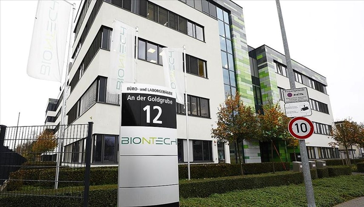 BioNTech, Almanya'yı terk edeceği iddiasını yalanladı
